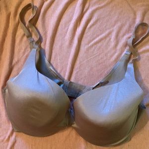 Victoria’s Secret Bra ☀️